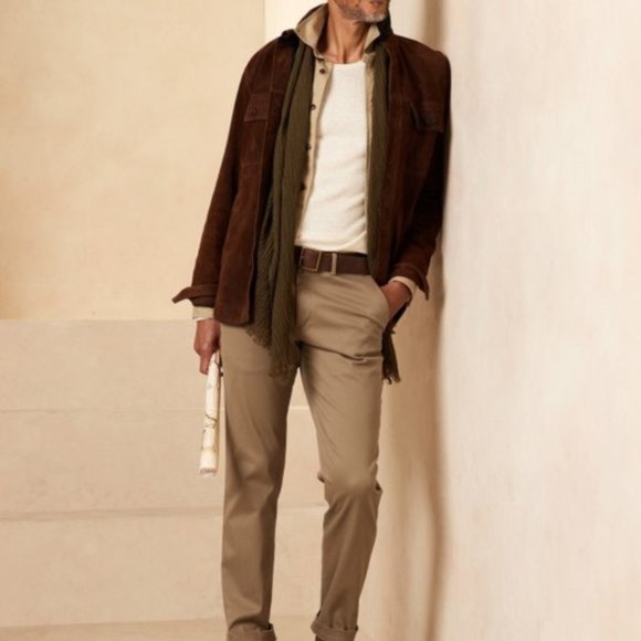 Banana Republic Tapered Rapid Movement Chino 32x32 Tan Khaki color  Sand - Picture 1 of 3